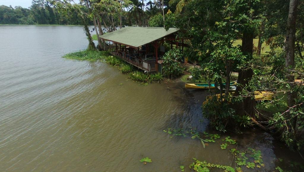 Lirio Lodge Barra de Pacuare Exterior foto